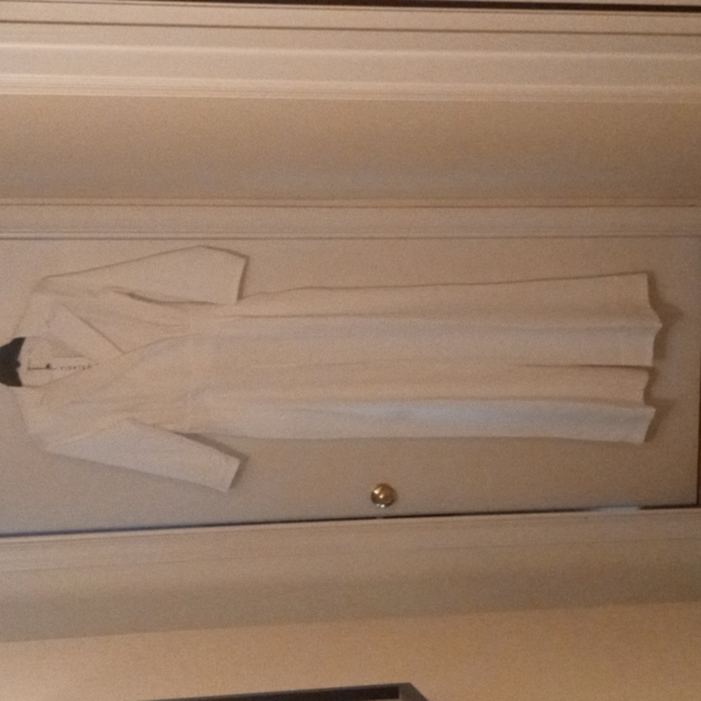 WHITE LONG SLEEVE V NECK JUMPSUIT M/L - Picture 5 of 5